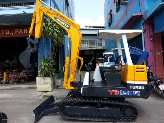 ขาย รถขุด YANMAR  รุ่น YB351UZ  มือสองญี่ปุ่น