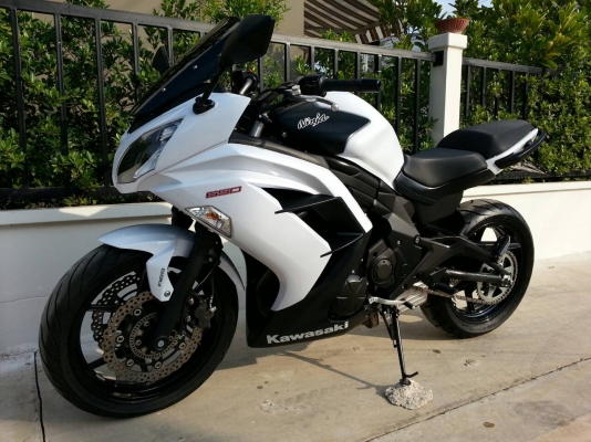 ขายNINJA 650 2013 สีขาว เดือนมิถุนายน รถ7เดือน สภาพใหม่ใช้น้อย 4,4xxกม.(แท้)ขายNINJA 650 2013 สีขาว เดือนมิถุนายน รถ7เดือน สภาพใหม่ใช้น้อย 4,4xxกม.(แท้)