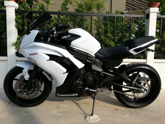 ขายNINJA 650 2013 สีขาว เดือนมิถุนายน รถ7เดือน สภาพใหม่ใช้น้อย 4,4xxกม.(แท้)ขายNINJA 650 2013 สีขาว เดือนมิถุนายน รถ7เดือน สภาพใหม่ใช้น้อย 4,4xxกม.(แท้)