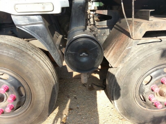 รถอีซูซุ 12 ล้อดั้ม FXZ 270 แรงม้า. ปี 51  ( ขายแม่ , ลุก )  สนใจติดต่อ 081 - 6079515