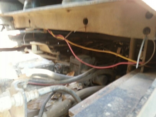 รถอีซูซุ 12 ล้อดั้ม FXZ 270 แรงม้า. ปี 51  ( ขายแม่ , ลุก )  สนใจติดต่อ 081 - 6079515