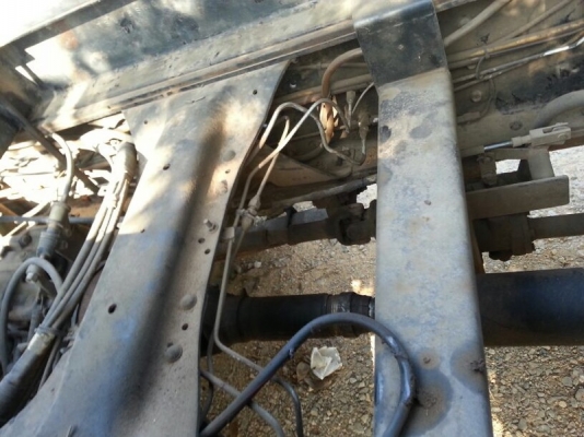 รถอีซูซุ 12 ล้อดั้ม FXZ 270 แรงม้า. ปี 51  ( ขายแม่ , ลุก )  สนใจติดต่อ 081 - 6079515