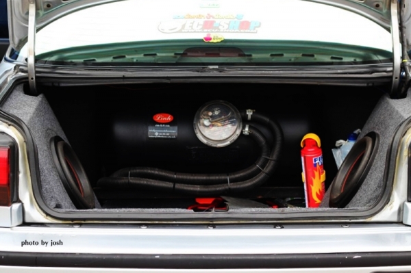 ขายตาเพชรแต่งเครื่อง2000ติดLPGหัวฉีดAGแม็ก17ท่อสูตรวัดรอบ เครื่องเสียงแน่น แต่งเพียบราคาเบาๆ73000บาท ขายตาเพชรแต่งเครื่อง2000ติดLPGหัวฉีดAGแม็ก17ท่อสูตรวัดรอบ เครื่องเสียงแน่น แต่งเพียบราคาเบาๆ73000บาท