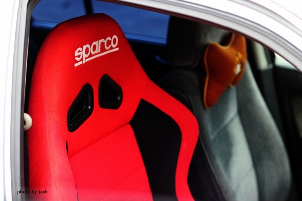 ขายตาเพชรแต่งเครื่อง2000ติดLPGหัวฉีดAGแม็ก17ท่อสูตรวัดรอบ เครื่องเสียงแน่น แต่งเพียบราคาเบาๆ73000บาท ขายตาเพชรแต่งเครื่อง2000ติดLPGหัวฉีดAGแม็ก17ท่อสูตรวัดรอบ เครื่องเสียงแน่น แต่งเพียบราคาเบาๆ73000บาท