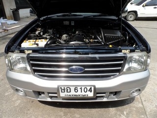 FORD EVEREST limited 2.5 AT ปี 2004 รถเจ้าของเดียว จัดไฟแนนซ์ได้ T.086-527-9533