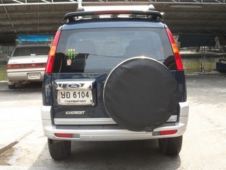 FORD EVEREST limited 2.5 AT ปี 2004 รถเจ้าของเดียว จัดไฟแนนซ์ได้ T.086-527-9533