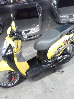รถหัวฉีดประหยัดน้ำมัน Honda Scoopy -i ปลายปี 2554 สวยใส คุณภาพคับแน่น