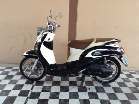 ขาย!!!ยามาฮ่าฟีโน่เกน้ำมันแยก ปี55 รถเครื่องดีคับ มีเล่มทะเบียนครบ ภาษีไม่หมด