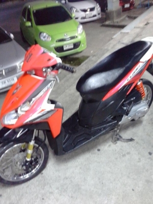 Honda Click 110 i ปี 2554 รถสวยประหยัดน้ำมัน แต่งสวยภายนอก เครื่องเดิมสุดๆ Honda Click 110 i ปี 2554 รถสวยประหยัดน้ำมัน แต่งสวยภายนอก เครื่องเดิมสุดๆ