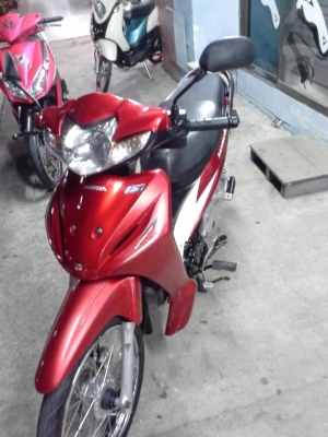 ขายถูก Honda Wave 110i ปี 2556 รุ่นใหม่ล่าสุด เครื่องดีประหยัดน้ำมัน ขายถูก Honda Wave 110i ปี 2556 รุ่นใหม่ล่าสุด เครื่องดีประหยัดน้ำมัน