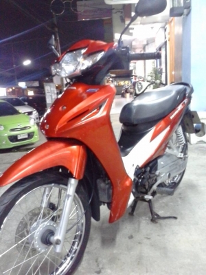 ขายถูก Honda Wave 110i ปี 2556 รุ่นใหม่ล่าสุด เครื่องดีประหยัดน้ำมัน ขายถูก Honda Wave 110i ปี 2556 รุ่นใหม่ล่าสุด เครื่องดีประหยัดน้ำมัน