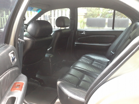 รถหรูสภาพน่าใช้ราคาไม่แพง