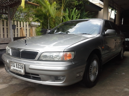 รถหรูสภาพน่าใช้ราคาไม่แพง