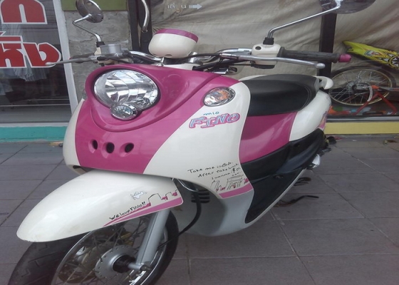 Fino ลายปารีส รถปี55 สีสวยๆหวานๆราคาถูกๆเลยครับ