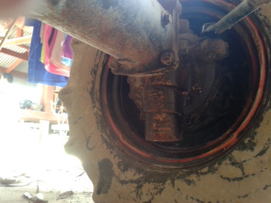 รถไถ่นาคูโบต้า รุ่น L 3408 สองเพลา พร้อมใช้งาน รถไถ่นาคูโบต้า รุ่น L 3408 สองเพลา พร้อมใช้งาน