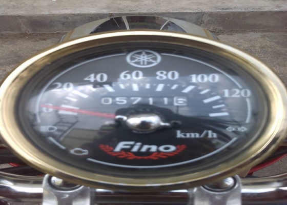 Fino ลายคลาสสิค รถปี55 สวยๆเลยครับ