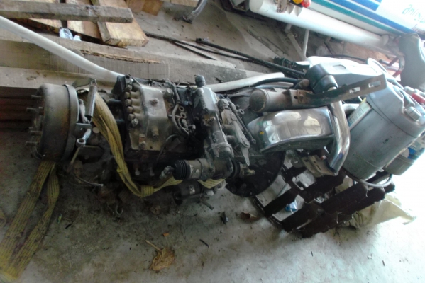 ขายด่วนเกียร์รถสิบล้อISUZUเดก้า270สภาพดีพร้อมใช้งาน