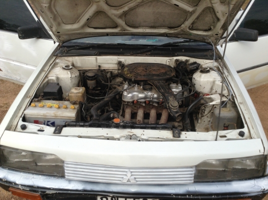 ขายรถเก๋ง MITSU GALANT สถาพยังใช้งานได้ดี แอร์เย็น ล้อแม็ก เอาไปเก็บสีหน่อยสวยเลย ทะเบียนพร้อมโอนครับ