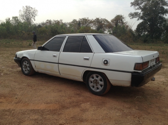 ขายรถเก๋ง MITSU GALANT สถาพยังใช้งานได้ดี แอร์เย็น ล้อแม็ก เอาไปเก็บสีหน่อยสวยเลย ทะเบียนพร้อมโอนครับ