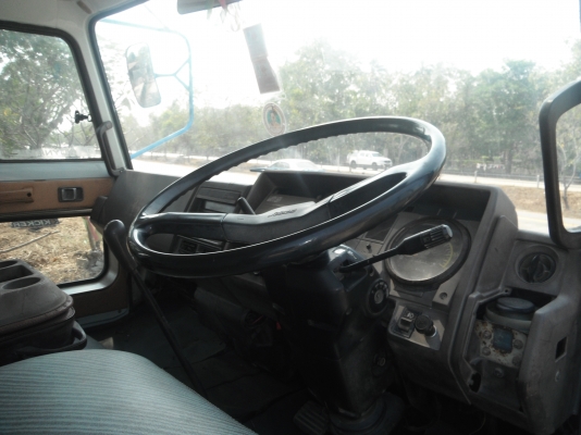 ขายรถเทรลเลอร์ 10 ล้อ HINO SUMO รถ 2 เพลา บรรทุกรถเกี่ยวข้าว เครื่อง EP100 เทอร์โบ (รถอยู่สุพรรณบุรี)