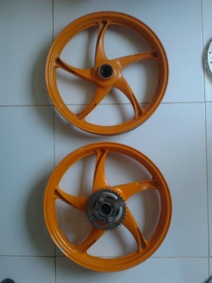 ขาย ล้อแม็ค LS 5ก้านบิด