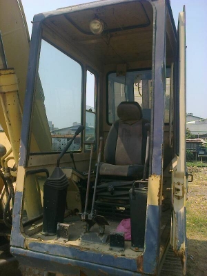 ขายKOMATSU PC120-3