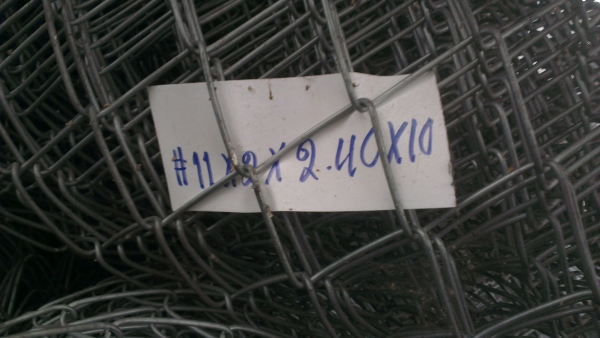 Sell> ขายตาข่ายเหล็ก เป็นของใหม่ ของค้างสต๊อกครับ ตาใหญ่ถี่ 2" นิ้ว กxย 2.4x10 เมตร นครปฐมครับ