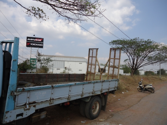 ขายกระบะคาโก้ NKR