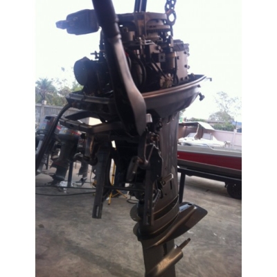 ขายเครื่องยนต์เรือ Yamaha 40แรงม้า 2จังหวะ 2สูบ 1คาร์บู รุ่นเร่งจาน มือสองญี่ปุ่น