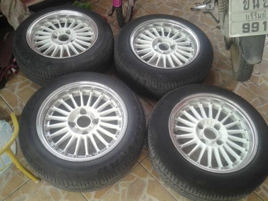 ขาย 15*7    4*114.3 นอกแท้ 2 ชิ้น พร้อมยาง สวย 1ชุด