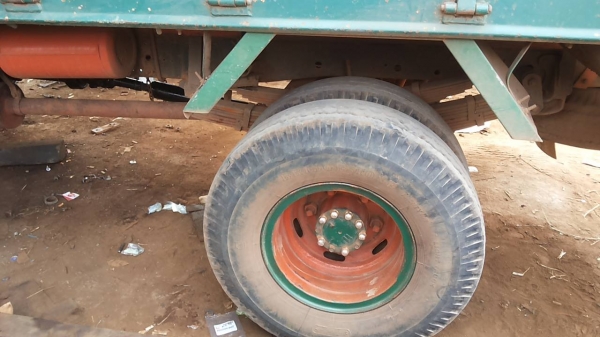 ***ขายแล้วครับขอบคุณ Truck2hand ขาย6ล้อ115ประกอบเครื่่อง+ช่วงล่างใหญ่ๆ ISUZU NPR59L วางเครื่อง6BD1 165แรงแน่นๆแรงอึด แห้งไม่มีเยิ้ม เกียร์ใหญ่ ช่วงล่างFหน้า-หลัง คัสซีสวยไม่ปะไม่ดาม กระบะพื้นไม้คอกไม้สูงสภาพสวยๆไม่มีหัก ยาง8.25ดี6เส้น หัวเก๋งบางดีไม่ผุ เก ***ขายแล้วครับขอบคุณ Truck2hand ขาย6ล้อ115ประกอบเครื่่อง+ช่วงล่างใหญ่ๆ ISUZU NPR59L วางเครื่อง6BD1 165แรงแน่นๆแรงอึด แห้งไม่มีเยิ้ม เกียร์ใหญ่ ช่วงล่างFหน้า-หลัง คัสซีสวยไม่ปะไม่ดาม กระบะพื้นไม้คอกไม้สูงสภาพสวยๆไม่มีหัก ยาง8.25ดี6เส้น หัวเก๋งบางดีไม่ผุ เก