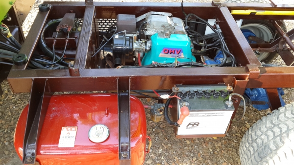 รถบรรทุกการเกษตรขับ 4x4