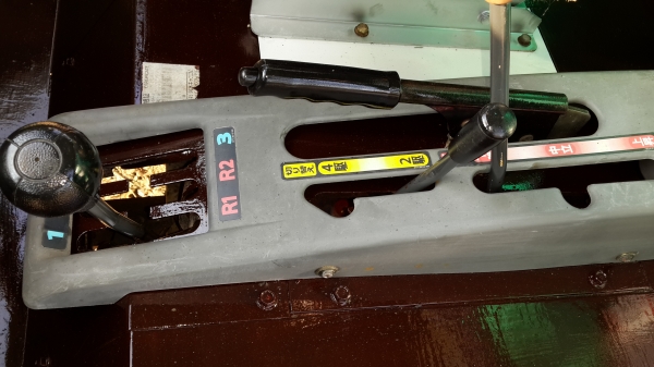 รถบรรทุกการเกษตรขับ 4x4