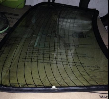 ขายกระจกหลัง Accord 96 ท้ายสองก้อน พร้อมแผงซาวน์หลัง