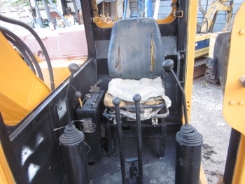 ขาย- รถขุด รถแบคโฮ พร้อมหัวคีบไม้ MITSUBISHI: MS062 (PC 60) เครื่อง 4 สูบ สภาพพร้อมใช้งาน