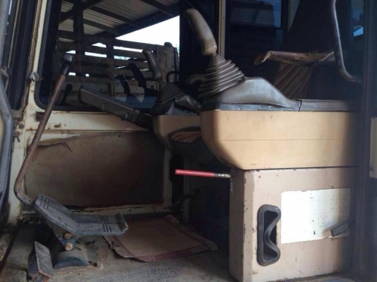 ขาย KOMATSU PC200-5 คอนโทรนสั้น ซีเรียลสูง เจ้าของขายเอง 081-4283210