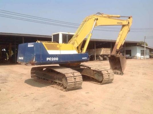 ขาย KOMATSU PC200-5 คอนโทรนสั้น ซีเรียลสูง เจ้าของขายเอง 081-4283210