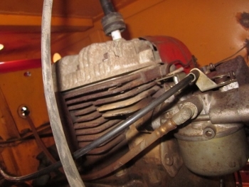 ขาย- รถบด นั่งขับ KOMATSU ล้อเหล็ก หน้า หลัง แบบสั่นสะเทือน เครื่องยนต์ เบนซิน 1 สูบ