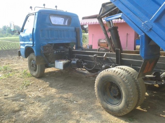 ขายหกล้อดัมพ์ Isuzu TR เครื่อง 4BB1 100 แรง เฟืองท้าย F สโลกลาง กระบอกดัมพ์ 6 ตัน