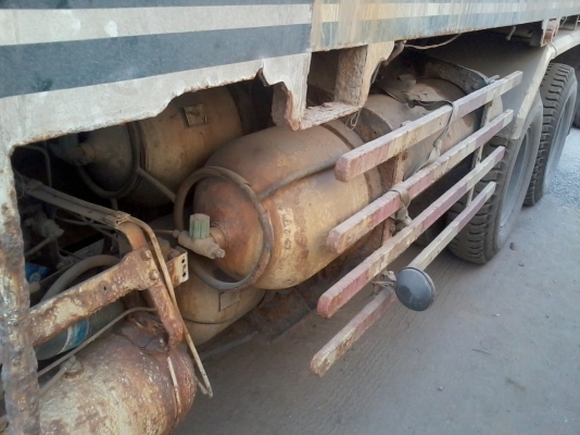 ขายด่วน Isuzu Rocky FXZ23NFYK เครื่อง 6SD1 ,240 แรงม้า ติดก๊าซ 6 ถังลูก 3 คานยัดยังไม่ลงเล่ม