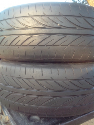 ขายยางขอบ17 215-55-17 09 ยางแฮนคอคสภาพดีดอกเยอะไม่บวม ไม่กินข้าง