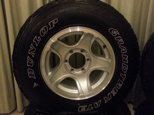 ขายล้อ 15 offroad พร้อมยาง 31