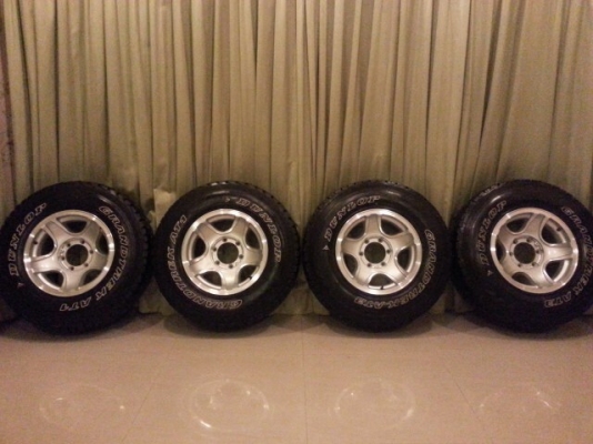 ขายล้อ 15 offroad พร้อมยาง 31
