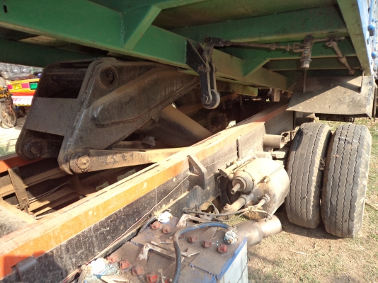 ขาย165000บาทรถอีซูซุ6ล้อTLดั้มเครื่อง85แรง (ไม่มีเล่มนะคับ)