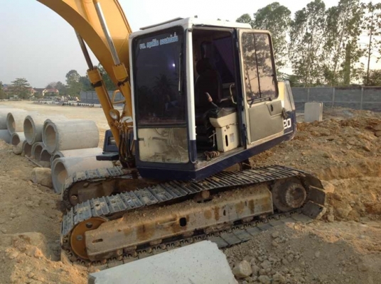 ขาย รถแบคโฮ KOMATSU PC100-5 ขาย รถแบคโฮ KOMATSU PC100-5