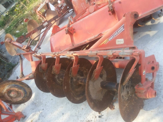 ขายด่วนๆๆๆๆ ผานตราช้าง 5*22'' ใบเต็มคุณภาพ 85\% ใช้กับ L34-L47 ขายด่วนๆๆๆๆ ผานตราช้าง 5*22'' ใบเต็มคุณภาพ 85\% ใช้กับ L34-L47