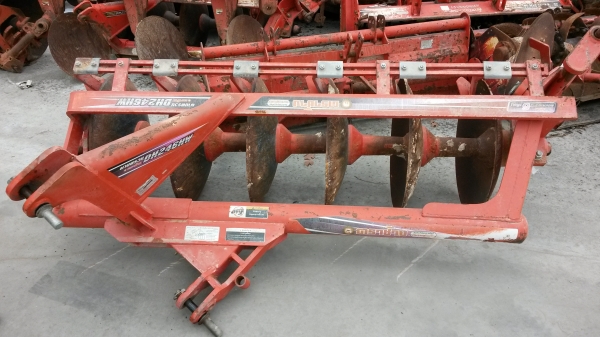 ขายด่วนๆๆๆๆ ผานตราช้าง 5*22'' ใบเต็มคุณภาพ 85\% ใช้กับ L34-L47 ขายด่วนๆๆๆๆ ผานตราช้าง 5*22'' ใบเต็มคุณภาพ 85\% ใช้กับ L34-L47