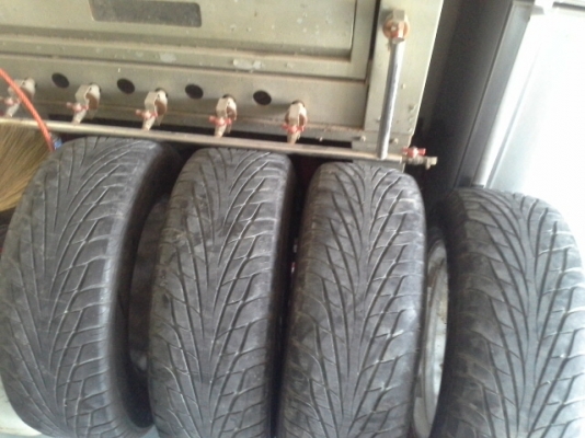 ขายล้อ 18 5รู114 ยางสวย     maxxis หน้าตื้น หลังลึก