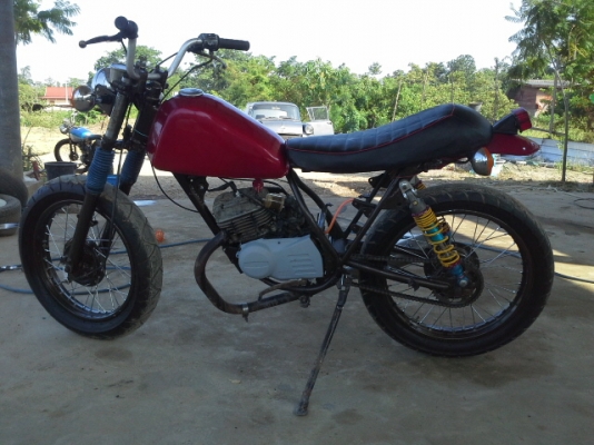 ขาย ts125 เครื่องดี มีเล่มทะเบียนพร้อมชุดโอน แต่งแนวเอาไปทำต่อ