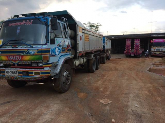 ขาย รถพ่วง ISUZU ROCKY 210 แม่+ลูก 2เพลา ติด Nขาย รถพ่วง ISUZU ROCKY 210 แม่+ลูก 2เพลา ติด NGV 8 ถัง ลงเล่ม